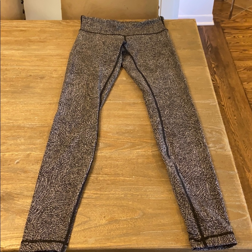Lulu lemon leggings